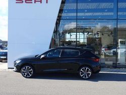 Midnight schwarz Gebraucht 2024 Seat Leon FR Limousine | 28.800 € (Fairer Preis)