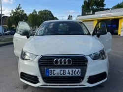 Weiß Gebraucht 2014 Audi A1 Sportback Ambition Kleinwagen | 10.000 € (Fairer Preis)