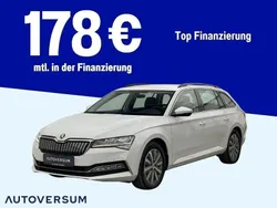 Weiß Gebraucht 2022 Skoda Superb Ambition Kombi | 22.685 € (Guter Preis)