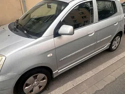 Grau Gebraucht 2004 Kia Picanto EX Kleinwagen | 2.300 € (Fairer Preis)