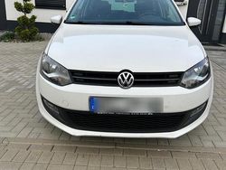 Weiß Gebraucht 2011 VW Polo Team Kleinwagen | 2.750 € (Fairer Preis)