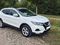 Weiß Gebraucht 2018 Nissan Qashqai Acenta SUV | 14.200 € (Fairer Preis)