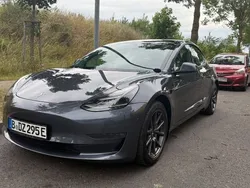 Grau Gebraucht 2021 Tesla Model 3 Limousine | 22.999 € (Superpreis)