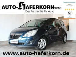 Blau Gebraucht 2011 Opel Meriva Design Edition Van / Kleinbus | 6.999 € (Etwas zu teuer)