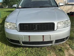 Silber Gebraucht 2002 Audi A4 Kombi | 800 € (Superpreis)