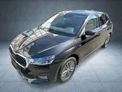 Schwarzmagic perleffekt Gebraucht 2024 Skoda Fabia Selection Limousine | 19.480 € (Fairer Preis)