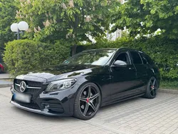 Schwarz Gebraucht 2020 Mercedes C200 AMG line Kombi | 23.500 €