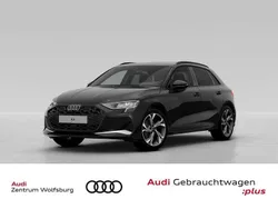 Mythosschwarz metallic Gebraucht 2024 Audi A3 Advanced Limousine | 31.980 € (Etwas zu teuer)