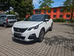 Weiß Gebraucht 2017 Peugeot 3008 GT SUV | 21.999 € (Fairer Preis)