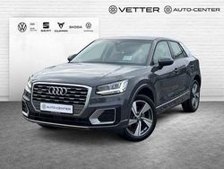 Grau Gebraucht 2017 Audi Q2 Design SUV | 22.900 € (Fairer Preis)