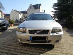 Silber Gebraucht 2005 Volvo S80 Limousine | 1.300 €