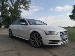 Weiß Gebraucht 2015 Audi S4 Limousine | 19.300 €