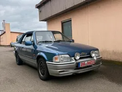 Blau Gebraucht 1990 Ford Escort Cabriolet Cabrio | 2.200 €