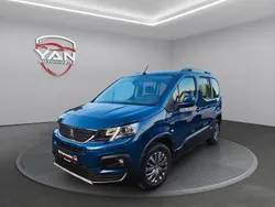 Blau Gebraucht 2021 Peugeot Rifter Allure Van / Kleinbus | 17.990 € (Guter Preis)