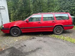 Rot Gebraucht 1994 Volvo 850 Kombi | 999 €
