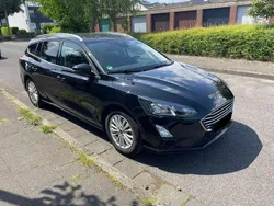 Schwarz Gebraucht 2020 Ford Focus Titanium Kombi | 13.999 € (Guter Preis)