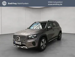 Grau Gebraucht 2025 Mercedes GLB200 Progressive SUV | 45.500 € (Fairer Preis)