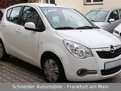 Weiß Gebraucht 2014 Opel Agila Limousine | 3.650 € (Guter Preis)