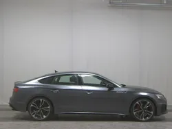 Daytonagrau perleffekt Gebraucht 2022 Audi A5 Sportback S-Line Limousine | 30.880 € (Guter Preis)