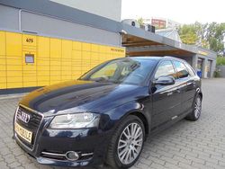 Blau Gebraucht 2011 Audi A3 Sportback Ambition Limousine | 7.950 € (Fairer Preis)