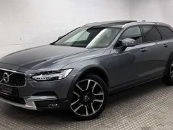 Osmium grey (metallic) Gebraucht 2019 Volvo V90 CC Pro Kombi | 31.400 € (Teuer)