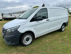 Weiß Gebraucht 2017 Mercedes Vito Van / Kleinbus | 8.700 € (Etwas zu teuer)