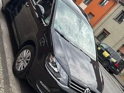 Schwarz Gebraucht 2015 VW Sharan Highline Van / Kleinbus | 18.750 € (Fairer Preis)