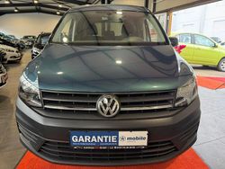 Grün Gebraucht 2018 VW Caddy Trendline Van / Kleinbus | 10.490 € (Fairer Preis)