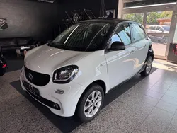 Schwarz Gebraucht 2019 Smart ForFour Passion Limousine | 10.999 € (Fairer Preis)
