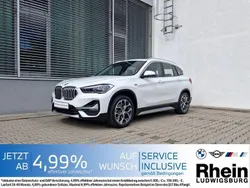 Weiß Gebraucht 2022 BMW X1 xLine SUV | 25.989 € (Guter Preis)