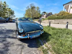 Grün Gebraucht 1979 MG B Cabrio | 19.000 €