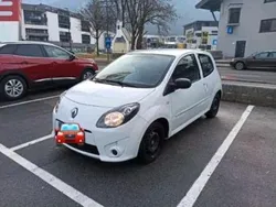 Weiß Gebraucht 2014 Renault Twingo Kleinwagen | 2.800 €