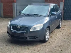 Grau Gebraucht 2008 Skoda Fabia Kleinwagen | 999 € (Fairer Preis)