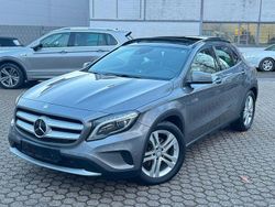 Grau Gebraucht 2014 Mercedes GLA250 SUV | 17.800 € (Fairer Preis)