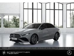 Manufaktur lack manufaktur alp Neu 2025 Mercedes A200 AMG Limousine | 48.118 € (Teuer)