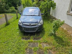 Blau Gebraucht 2009 Opel Zafira Van / Kleinbus | 3.000 € (Fairer Preis)