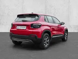 Rot Neu 2024 Jeep Avenger EV Longitude SUV | 27.650 € (Fairer Preis)