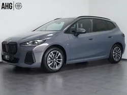 Grau Gebraucht 2023 BMW 218 Active Tourer M Sport Van / Kleinbus | 28.950 € (Fairer Preis)
