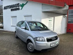 Lichtsilber metallic Gebraucht 2002 Audi A2 Kleinwagen | 7.950 € (Teuer)