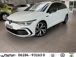 Pure white Gebraucht 2024 VW Golf VIII R-line Kombi | 28.850 € (Guter Preis)