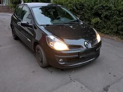 Schwarz Gebraucht 2008 Renault Clio II Rip Curl Kleinwagen | 2.749 € (Teuer)