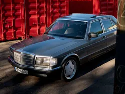 Silber Gebraucht 1990 Mercedes S300 SE Limousine | 8.400 €