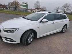 Weiß Gebraucht 2018 Opel Insignia Limousine | 13.400 € (Guter Preis)