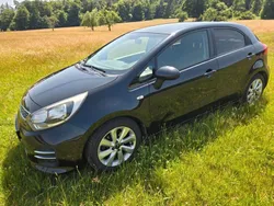 Schwarz Gebraucht 2015 Kia Rio DREAM-TEAM Edition Limousine | 6.700 € (Fairer Preis)