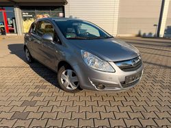 Silber Gebraucht 2007 Opel Corsa Kleinwagen | 1.800 € (Etwas zu teuer)