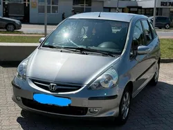 Silber Gebraucht 2007 Honda Jazz Kleinwagen | 2.950 €