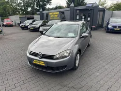 Grau Gebraucht 2009 VW Golf VI Trendline Coupé | 5.999 € (Fairer Preis)