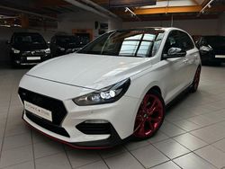 Weiß Gebraucht 2018 Hyundai i30 N Performance Limousine | 21.990 € (Fairer Preis)