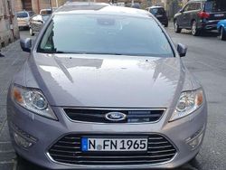 Silber Gebraucht 2011 Ford Mondeo Titanium S Limousine | 12.000 €