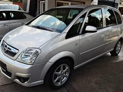 Silber Gebraucht 2009 Opel Meriva Edition Van / Kleinbus | 2.899 € (Fairer Preis)
